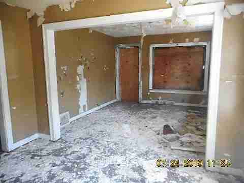 19357 Greeley (9)_m.jpg